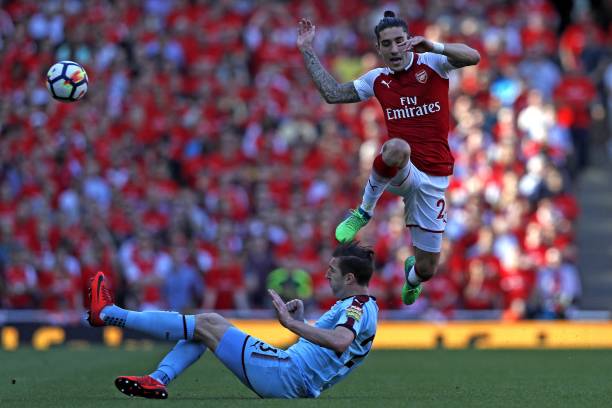 然而希勒的 然而希勒的